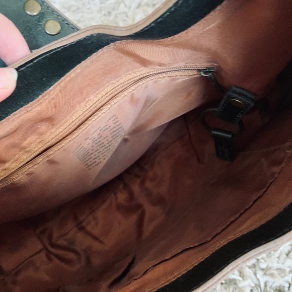 Matt & Nat Montreal - Studded Angie Hobo Bag - Picture 10 of 13